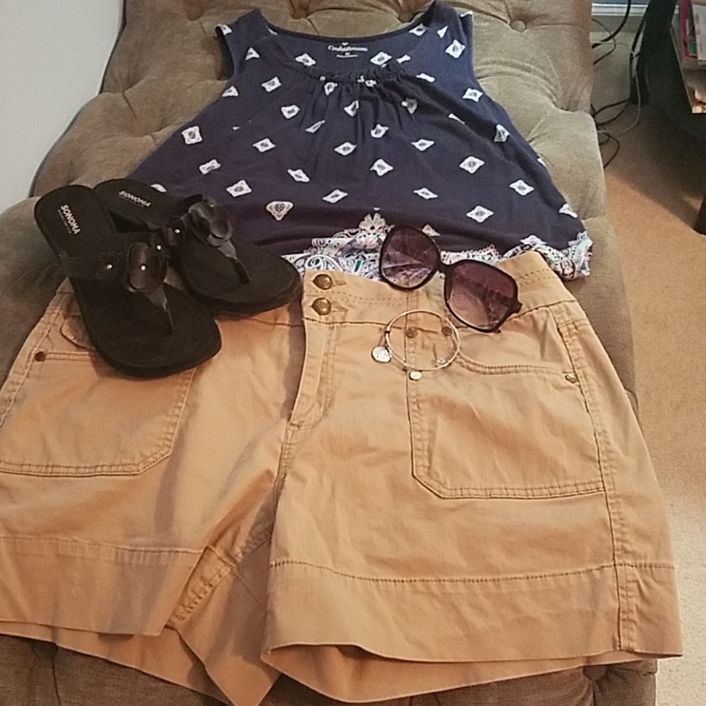 One Zone  Cargo shorts